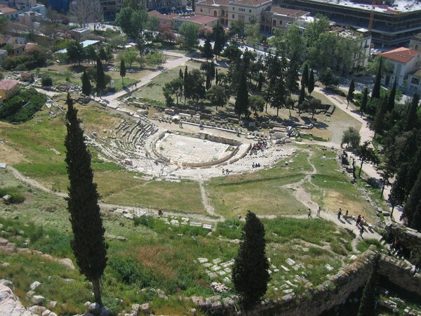 17 μαγικά αρχαία θέατρα της Ελλάδας