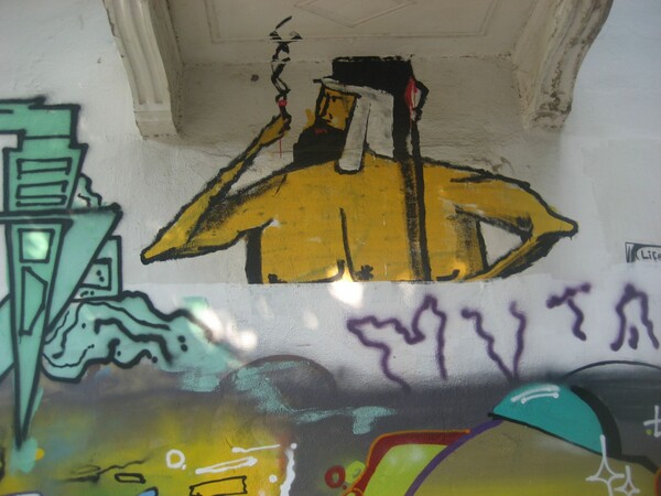 Οδός Σαλαμίνος: Ο παράδεισος της street art