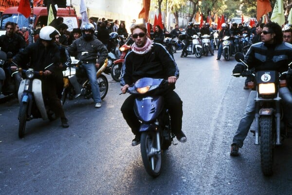 Τα μηχανάκια της οργής.