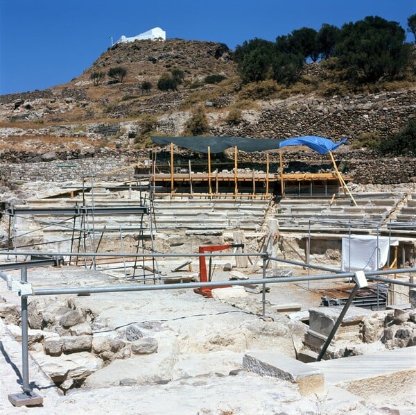 Η Μήλος και η Κίμωλος του Σπύρου Στάβερη, 2.