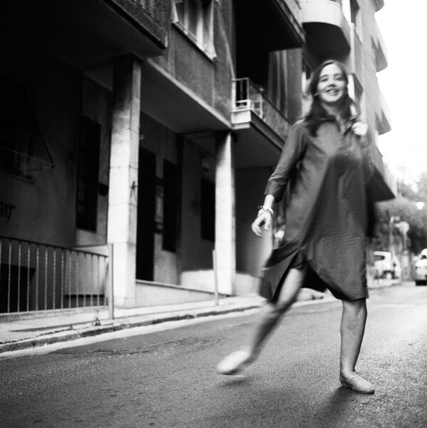 Η Joyce πήρε την κάμερά της