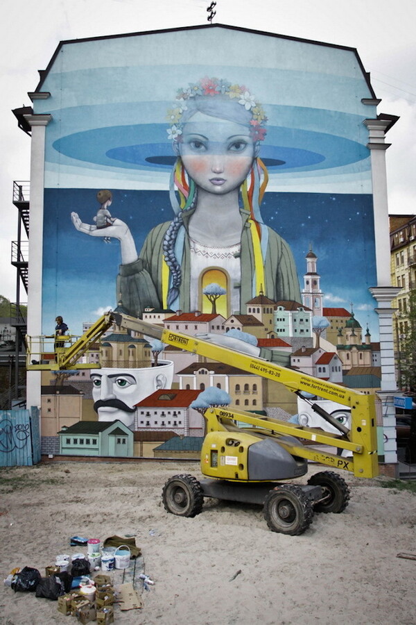 Ένα καινούριο εντυπωσιακό mural στην Ουκρανία