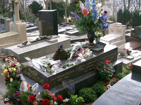 Από τι πέθανε τελικά η Edith Piaf ;