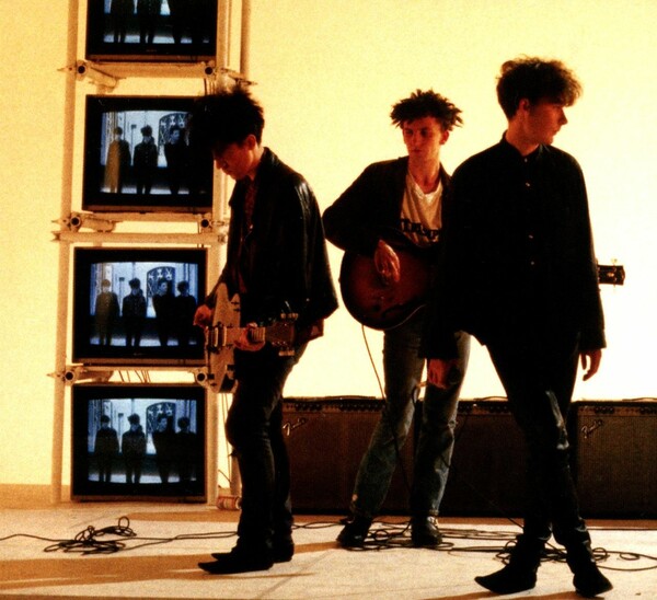 The Jesus and Mary Chain: 30 χρόνια "Psychocandy"