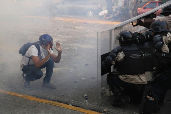 28 στιγμές χάους στη Βενεζουέλα 