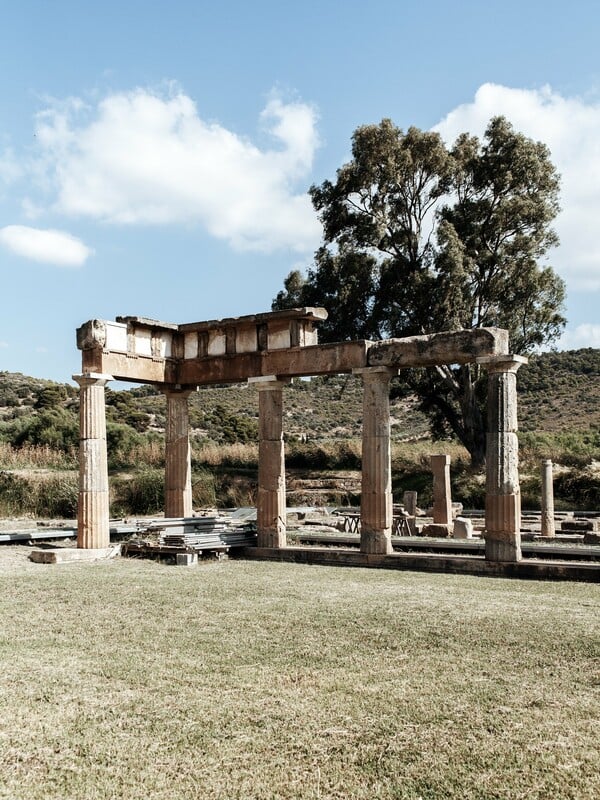 Μικρό οδοιπορικό στα ξεχασμένα ιερά της Ανατολικής Αττικής