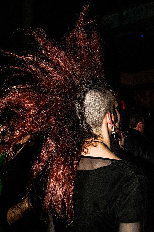 HMOYN EKEI: Στην συναυλία των Clan of Xymox