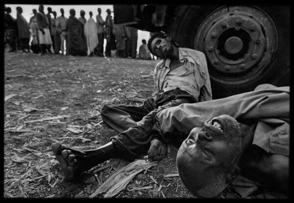 Ποιος θυμάται τη γενοκτονία της Ρουάντα; 