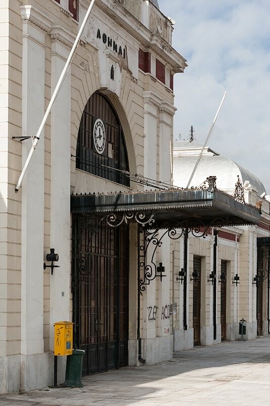 Φωτογραφίζουμε τον αριστουργηματικό Σταθμό Πελοποννήσου πριν γίνει μουσείο