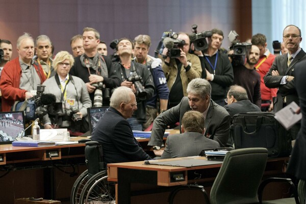 Το θυελλώδες Eurogroup μέσα από 12 φωτογραφίες