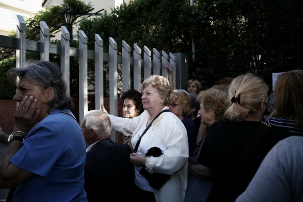 Σκηνές ροκ στην περιοδεία του λειψάνου της Αγίας Βαρβάρας