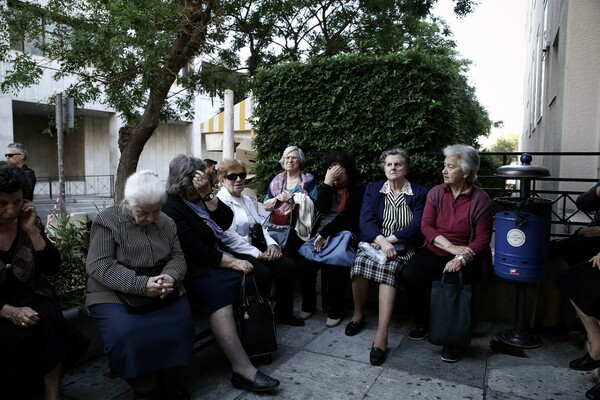 Σκηνές ροκ στην περιοδεία του λειψάνου της Αγίας Βαρβάρας