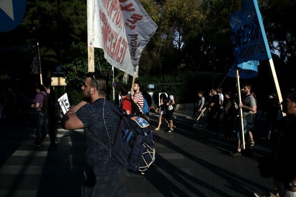 11 φωτογραφίες απ' την συγκέντρωση κατά της εξόρυξης χρυσού