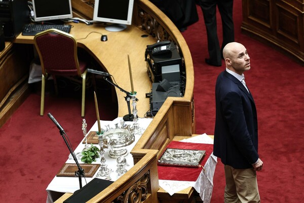 30 σκηνές από την ορκωμοσία της Βουλής