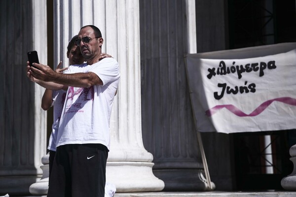 15 φωτογραφίες απ' τον Αγώνα Δρόμου για τη καταπολέμηση του καρκίνου του μαστού