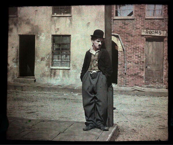 To 1889 γεννιέται στο Λονδίνο ο Charles Spencer Chaplin