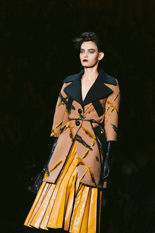 O Marc Jacobs απαρνιέται τα social media, την τεχνολογία, και το επαναστατικό ύφος των νέων σχεδιαστών