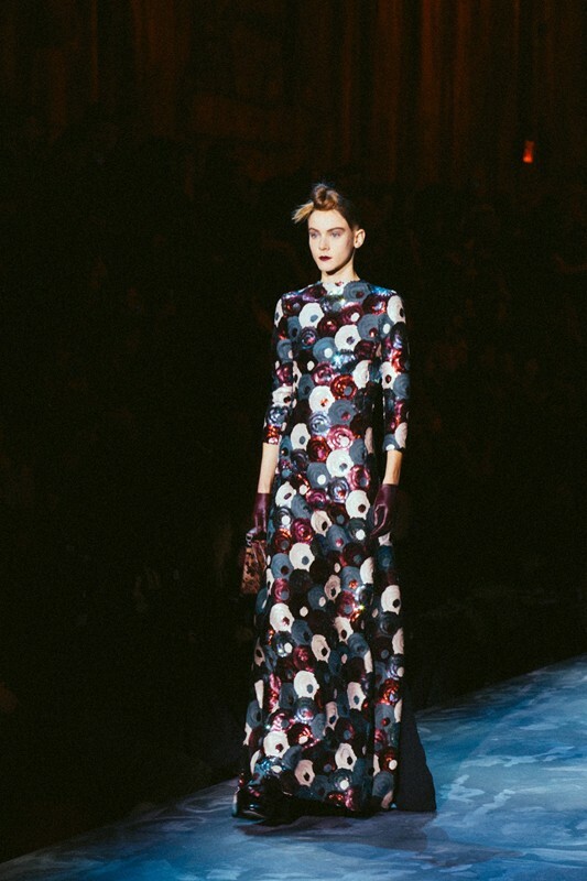 O Marc Jacobs απαρνιέται τα social media, την τεχνολογία, και το επαναστατικό ύφος των νέων σχεδιαστών