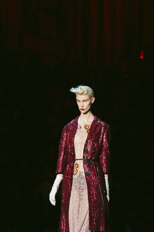 O Marc Jacobs απαρνιέται τα social media, την τεχνολογία, και το επαναστατικό ύφος των νέων σχεδιαστών