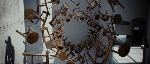 Ένα εντυπωσιακό φιλμ μεταμορφώνει τα έργα του Ai Weiwei και της Yayoi Kusama