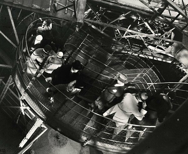 Ίλσε Μπίνγκ, αυτή είναι η βασίλισσα της Leica