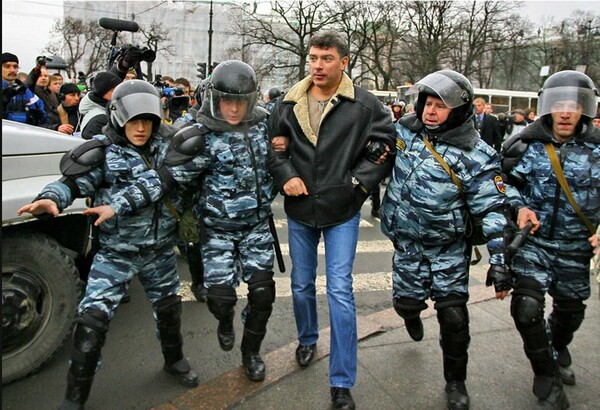 Η ζωή του Boris Nemtsov σε 20 στιγμιότυπα