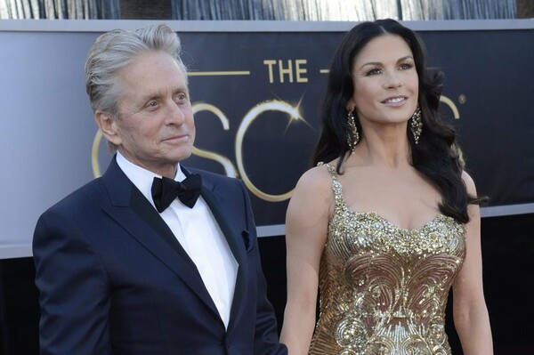 O Michael Douglas μιλάει για πρώτη φορά για την αιδοιολειξία και τον καρκίνο του