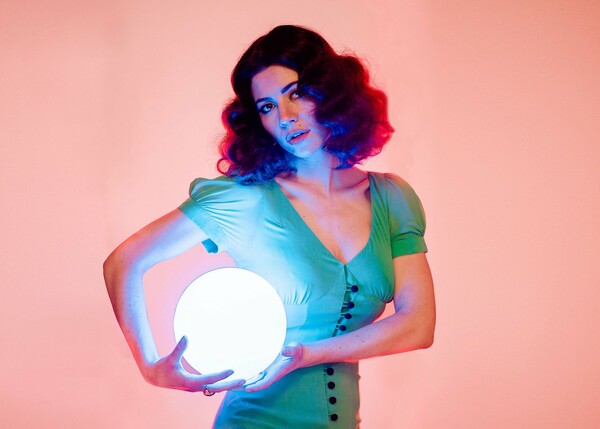 Marina and the Diamonds: Είμαι περήφανη που είμαι Ελληνίδα!
