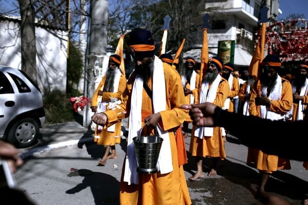 39 φωτογραφίες απ' τη μεγάλη γιορτή των Ινδών στην Αθήνα