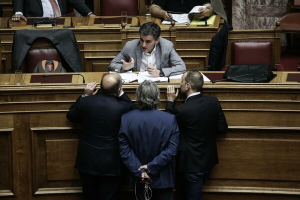 H καθοριστική Ολομέλεια σε 35 φωτογραφίες