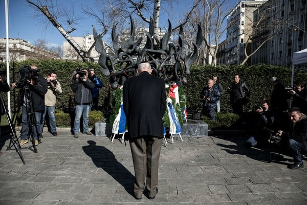  Η συγκλονιστική ιστορία της εξολόθρευσης των Εβραίων της Θεσσαλονίκης 