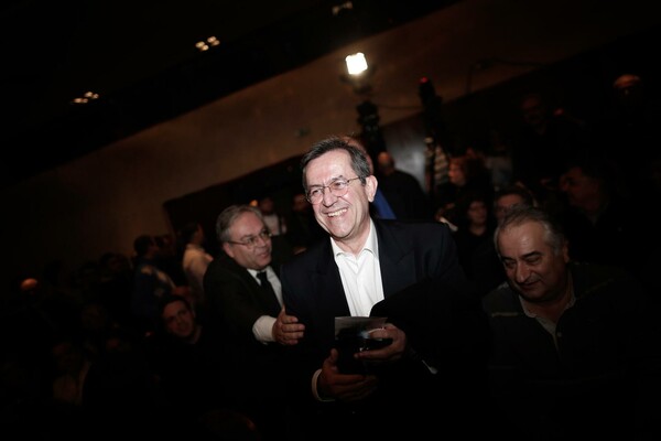Η συνάντηση των πνευματικών τιτάνων Κώστα Ζουράρι και Πάνου Καμμένου!