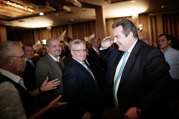 Η συνάντηση των πνευματικών τιτάνων Κώστα Ζουράρι και Πάνου Καμμένου!