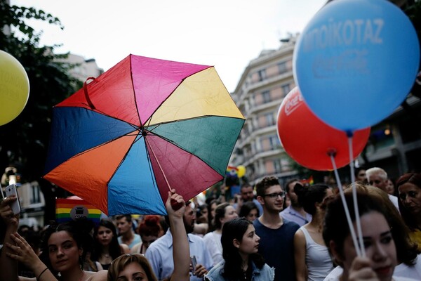 25 πολύχρωμες φωτογραφίες από το Pride της Θεσσαλονίκης