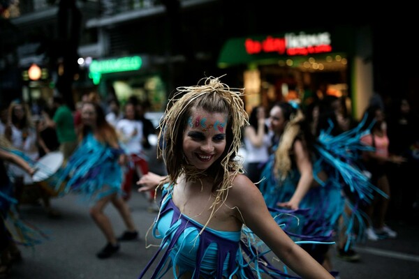 25 πολύχρωμες φωτογραφίες από το Pride της Θεσσαλονίκης