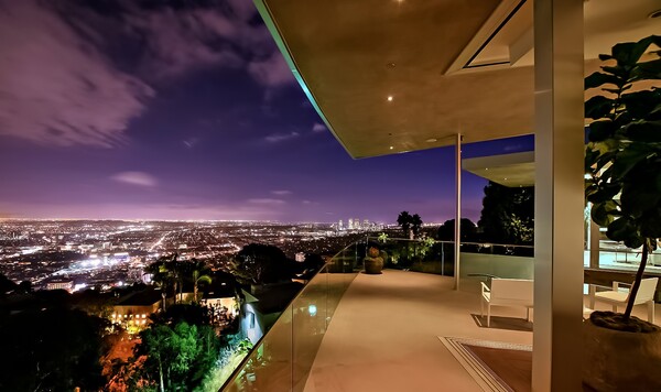 19 φωτογραφίες από το υπερπολυτελές σπίτι του Avicii στο Hollywood 