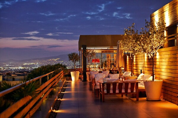 Το ήρεμο σύμπαν του Air Lounge στο Fresh Hotel