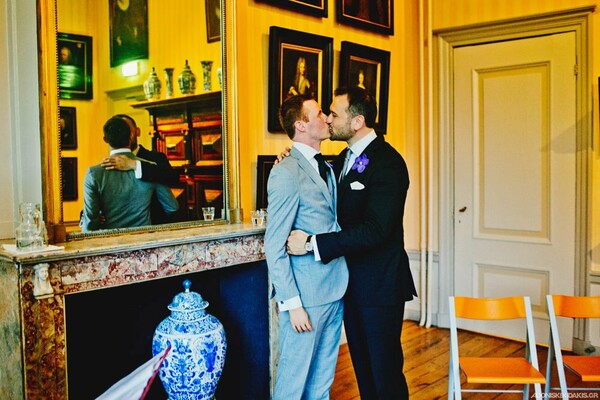 Ένας gay γάμος στη Μονεμβασιά