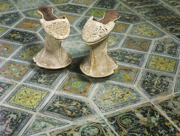 200 ζευγάρια σπάνια και πανέμορφα παπούτσια στο V&A Museum