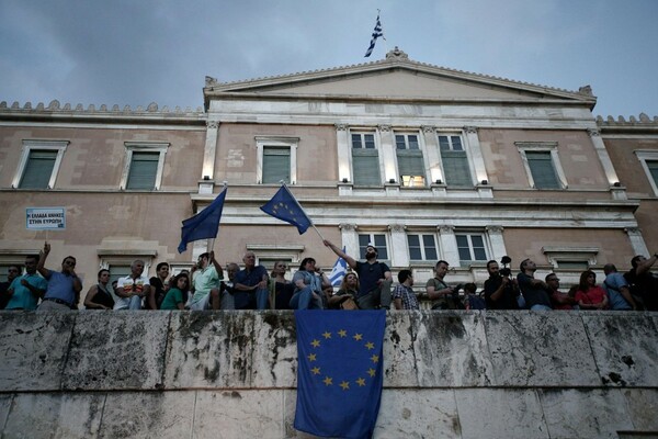 «Ντάισελμπλουμ άρχοντα, πάρε μας τα υπάρχοντα»