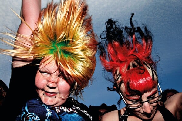 Headbangers in excelsis