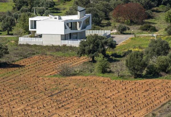 Το βραβευμένο make over του ξενοδοχείου Ανδρόνικος στην Μύκονο 