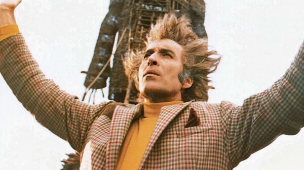 Είναι το “The Wicker Man” η κορυφαία ταινία του Christopher Lee; Οπωσδήποτε ναι!