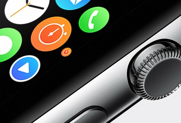 3 διαφημίσεις και 3 facts για το Apple Watch