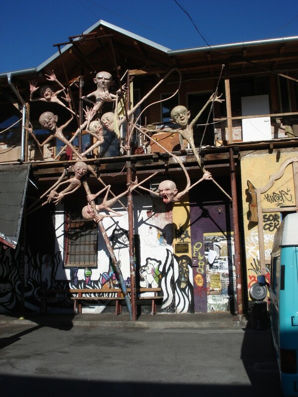 Metelkova Mesto. Μια χαρούμενη, χαοτική συνοικία στο κέντρο της Λουμπλιάνας