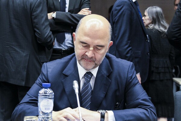 17 φωτογραφίες από την πρώτη του Τσακαλώτου