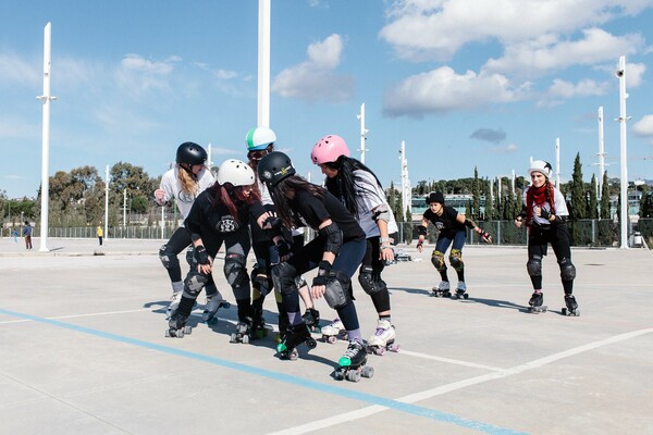 Girl Power! Συναντήσαμε την πρώτη ομάδα Roller Derby της Ελλάδας