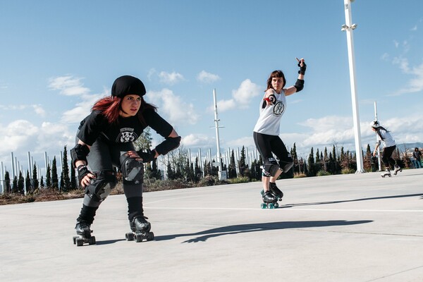 Girl Power! Συναντήσαμε την πρώτη ομάδα Roller Derby της Ελλάδας