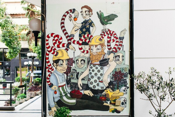 Ο Ντάνιελ Γιακώβι φέρνει το αυθεντικό street food της Ανατολής στην Αθήνα