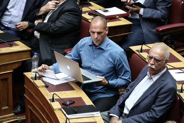 Η Ολομέλεια του "ΝΑΙ" σε 30 φωτογραφίες